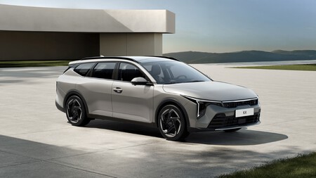Kia K4 Wgn Mexico