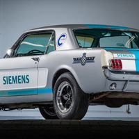 Video: Asi le fue al Mustang 65 autónomo de Siemens en Goodwood