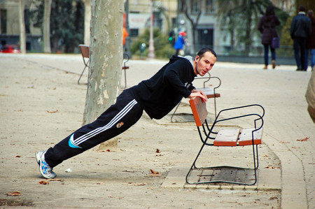 Cinco variaciones de flexiones para aumentar tu fuerza