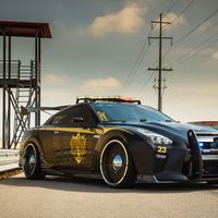 Los malos pueden temblar con Copzilla, un brutal Nissan GT-R a caballo entre Transformers y Mad-Max