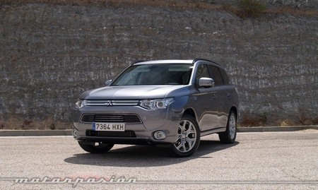 Mitsubishi Outlander PHEV, toma de contacto