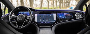 Apple CarPlay quería invadir el cerebro de los coches, pero ha encontrado quien le pare los pies: "Esto es un Mercedes; todo es Mercedes"