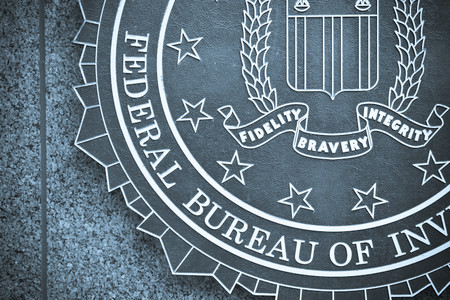 El FBI vuelve a la carga contra el cifrado con 6.900 dispositivos a los que no puede acceder