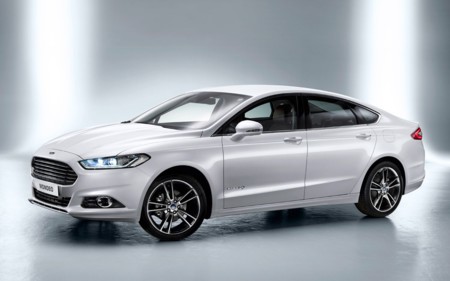 Ford Mondeo Hybrid