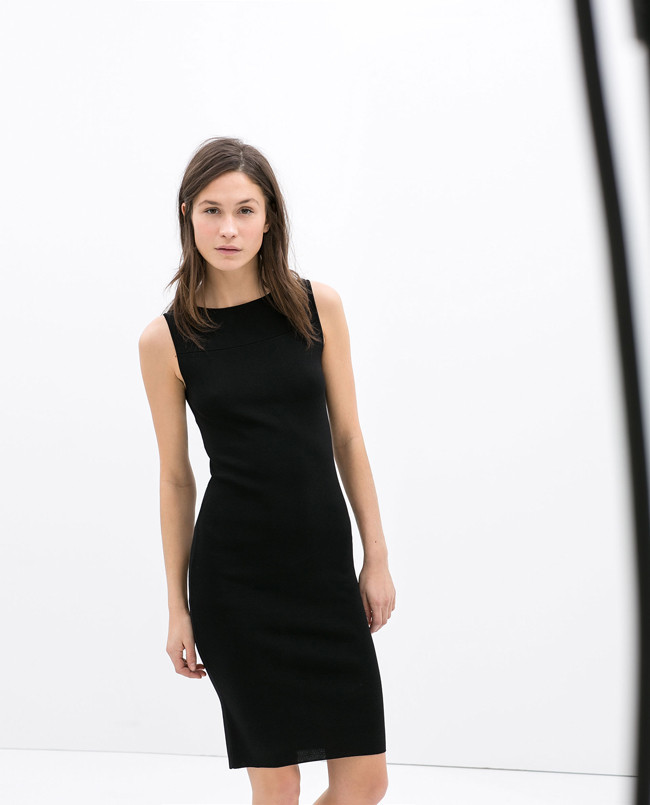 Los 10 little black dress de Zara que te enamorarán