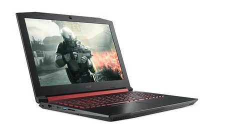 Un portátil gaming como el Acer Nitro 5 AN515-52-53ED, en PcComponentes cuesta 749 euros con mochila de regalo