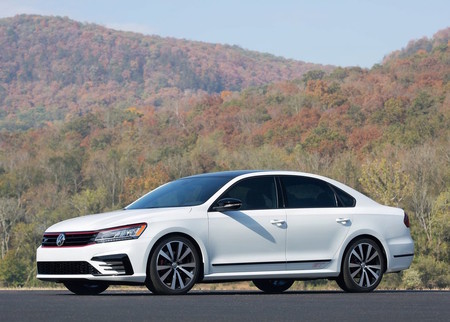Volkswagen Passat Gt Concept 2016 1024 01