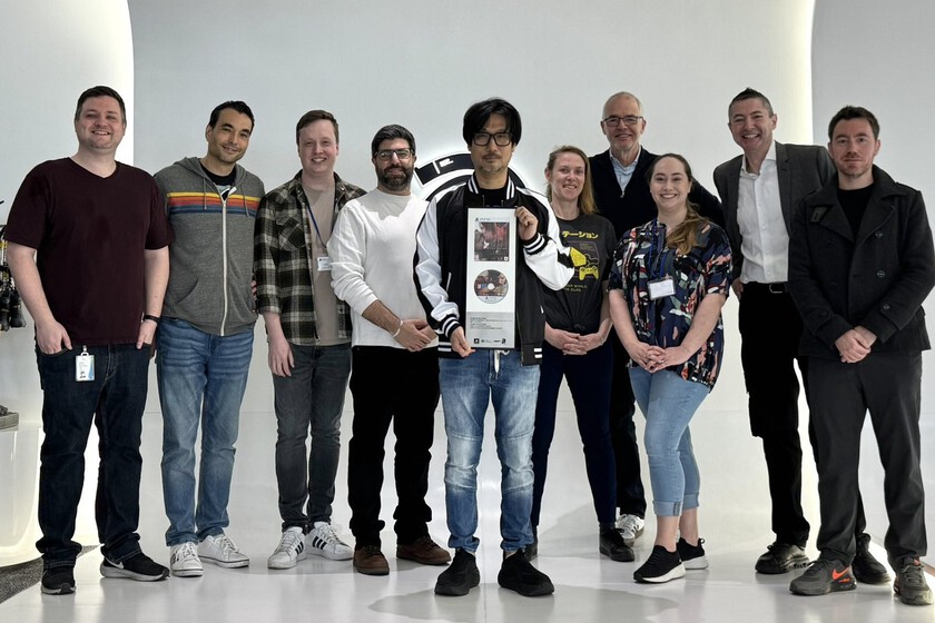 ¿Physint a la vista? Kojima acaba de enseñar su nuevo tráiler, pero sólo a su oficina y el día que le visita Sony