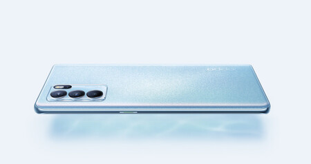 OPPO Reno6, Reno6 Pro y Reno6 Pro+: las pantallas AMOLED a 90 Hz conquistan los nuevos móviles de gama media premium/alta de OPPO