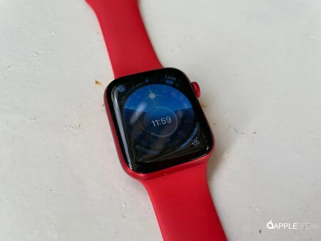 Apple Watch Series 6 レッド 013