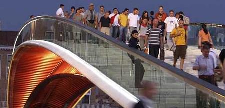 Mala pata para el puente de Calatrava en Venecia