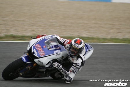 MotoGP Catar 2012: luces, cámara y... el espectáculo comienza en Losail