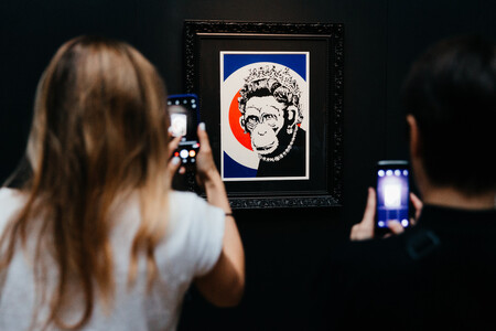 El arte callejero de Banksy en Madrid, Photokina suspendida sine díe, Black Friday para aburrir y más: Galaxia Xataka Foto