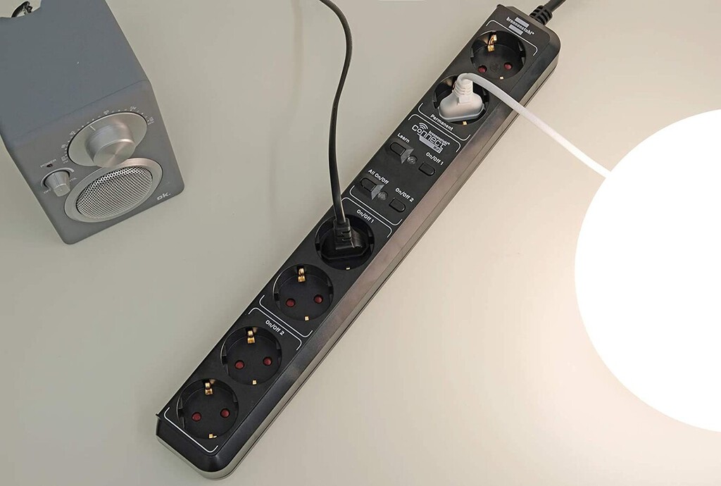 Así uso una regleta inteligente para ahorrar en la factura de la luz 