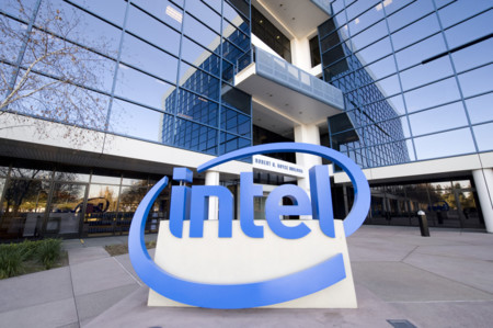 Apple podría optar por elegir procesadores Intel para sus teléfonos en 2018
