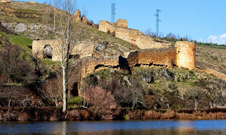Destinos Espana Otono Ciudades Pueblos Bonitos Baratos Escapada Sin Turistas