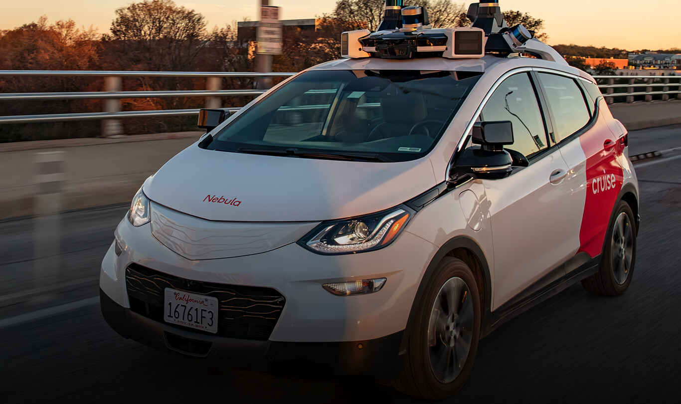 Una decena de robotaxis desencadenaron un caos en San Francisco. La ...