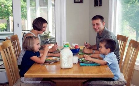 Diez consejos para dar una buena nutrición a los niños pese a la crisis