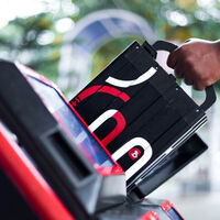 Europa se ha enterado del truco que puede hacer que las motos eléctricas lo peten. Empezó en España, y ahora va a probarlo París 