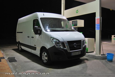 Nissan NV400