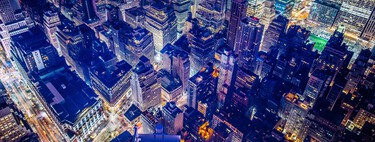 Todavía no tenemos coches autónomos, pero ya hay ciudades que viven en el futuro con carreteras que se limpian o descongelan solas 