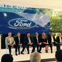Ford celebra 30 años de su planta de Hermosillo donde se fabrican dos autos híbridos