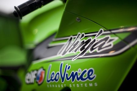 Kawasaki ZX10R en detalle