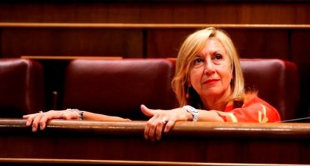 Crónica política (y mediática) del 15-F o día de la patada en la puerta de la red