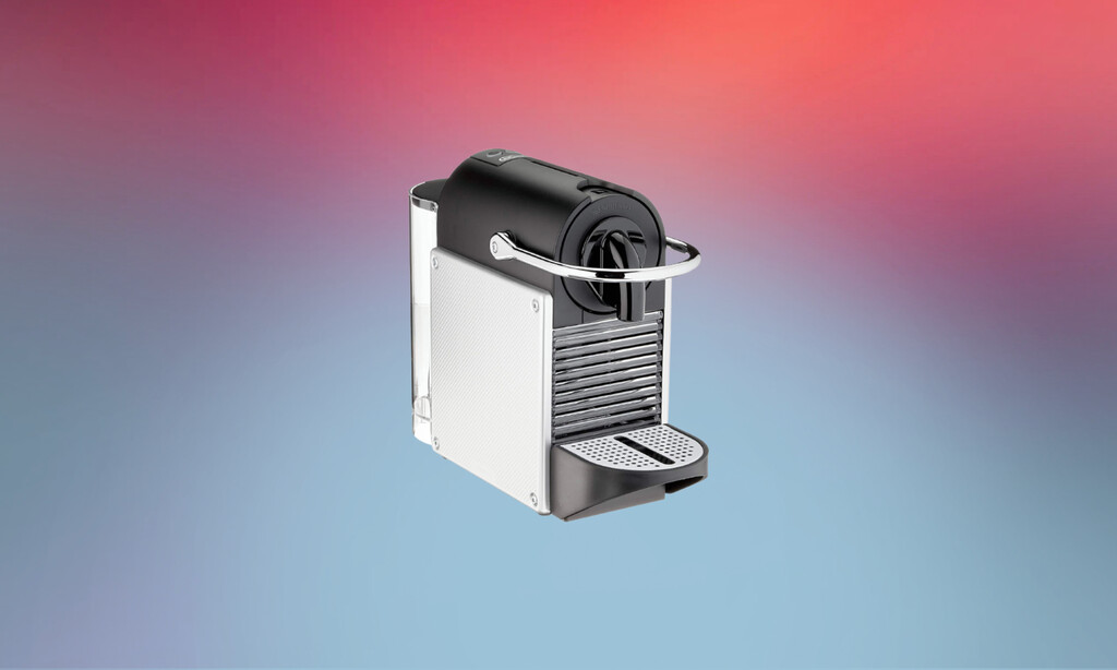 Amazon tiene esta cafetera Nespresso barata para que disfrutes del mejor café: un chollazo con 60 euros de descuento 