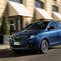 En busca de la supervivencia dentro de Stellantis, Lancia considera a Mercedes-Benz un referente muy claro, no un rival