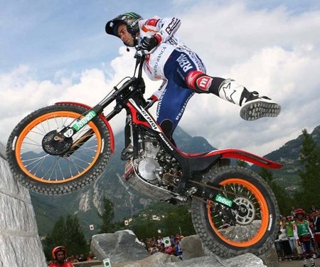 Quinta victoria para Toni Bou que se escapa en la general del Campeonato del Mundo de Trial