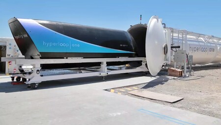 El frustrado macroproyecto para probar trenes a 520 km/h en Málaga llega a su fin: Adif busca comprador o al menos inquilino