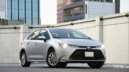 Toyota Corolla XLE, a prueba: el punto de equilibrio entre equipamiento y rendimiento