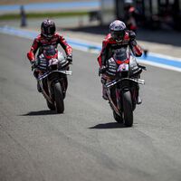 ¡Oficial! Aprilia renueva a Aleix Espargaró y Maverick Viñales para que sean sus pilotos en MotoGP 2023 
