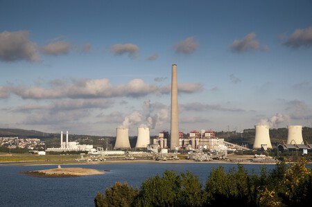 Central As Pontes E Lago