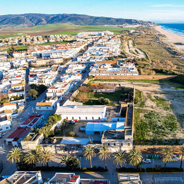 Gastroguía de Zahara de los Atunes: qué comer y qué bares, tabernas y restaurantes no perderte en este pueblo de la costa de Cádiz 