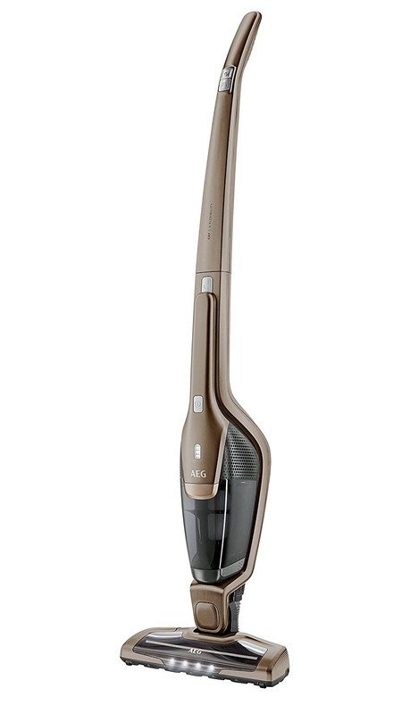 Oferta flash en el aspirador de tipo escoba AEG CX7 Flexibility: cuesta 169,99 euros hasta medianoche
