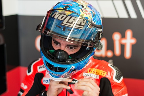 Marco Melandri: ¿Campeón de Superbike o espectador en primera fila?