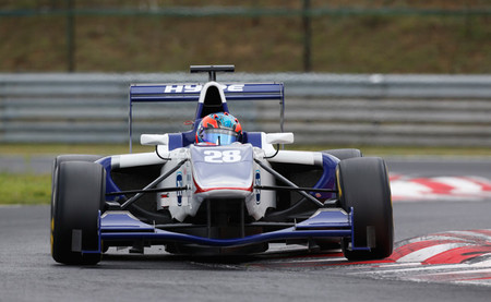Kevin Korjus marca el mejor tiempo del primer día de las pruebas de la GP3 en Hungaroring
