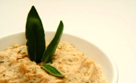 paté de alubias blancas y piñones