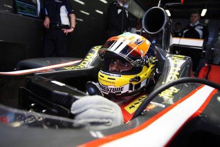 Bernie Ecclestone quiere a Karun Chandhok de vuelta en la parrilla
