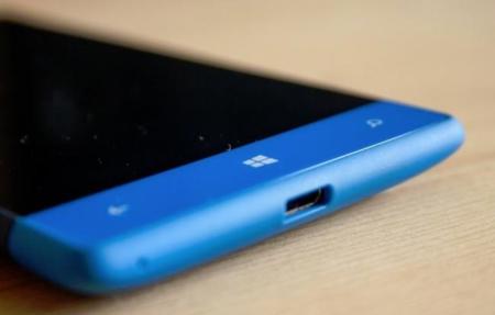 Windows Phone cae en cuota en 2014, ¿podrá Windows 10 darle la vuelta a la situación?