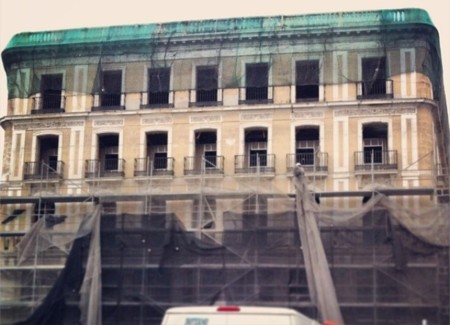 La Apple Store de Puerta del Sol sigue viva, aunque avanza a un ritmo lento