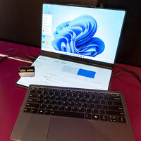 Lenovo se ha inventado un portátil transformer y modular: se desmontan hasta los puertos y lo hemos probado