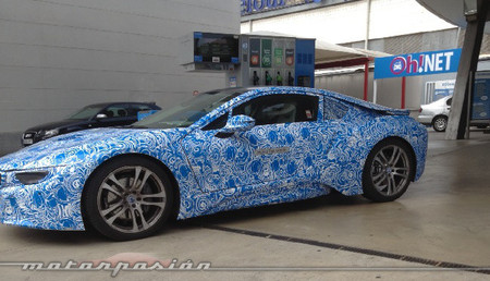 BMW i8, lo tuyo no es pasar desapercibido, ¿eh?