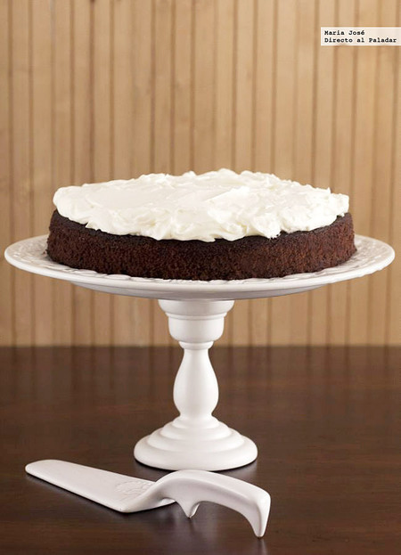 Cómo hacer bizcocho de cerveza Guinness y cacao con crema de queso