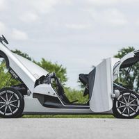 Floyd Mayweather vende su Koenigsegg CCXR Trevita... y no es la mayor rareza de su garaje