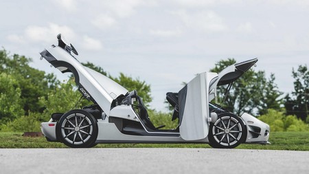 Floyd Mayweather vende su Koenigsegg CCXR Trevita... y no es la mayor rareza de su garaje