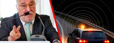 Muchísimos coches no tendrán la luz V16 geolocalizada en enero porque es imposible comprarla, pero la DGT no va a retrasarla: "No cambiaría nada"	