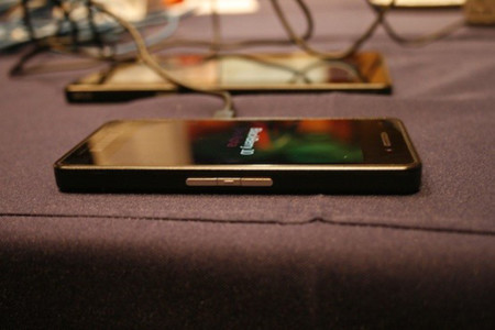 El primer dispositivo BlackBerry 10 prescindirá del teclado físico
